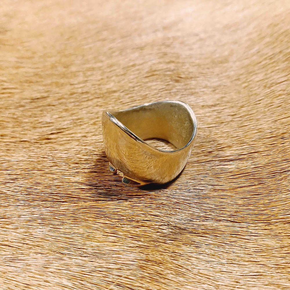 Gao Ying Thumb Ring - Brass